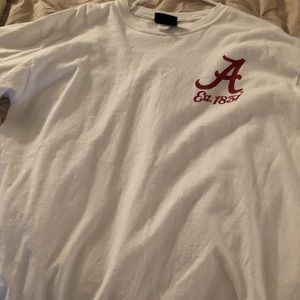 u of Alabama long sleeved T-shirt ✨✨